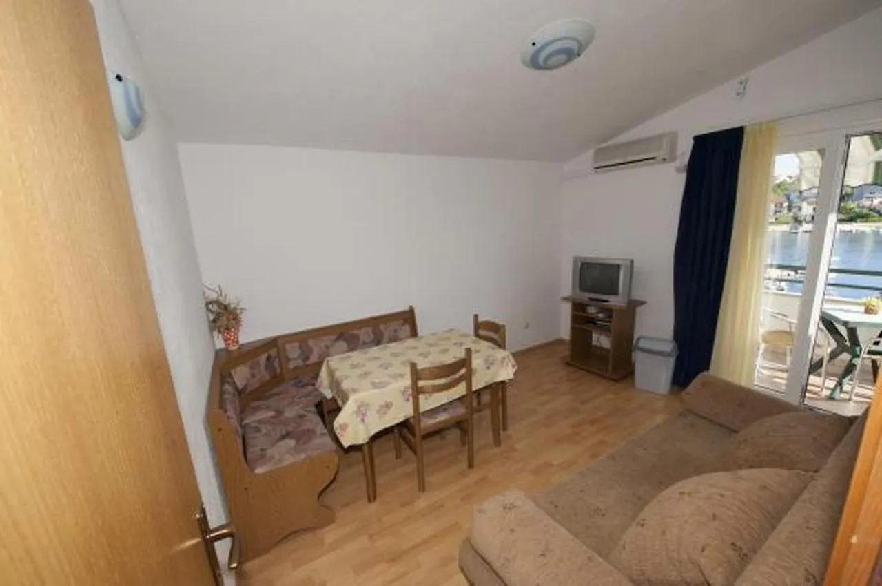 Apartment In Seget Vranjica With Sea View, Balcony, Air Conditioning, W-Lan 5052-4